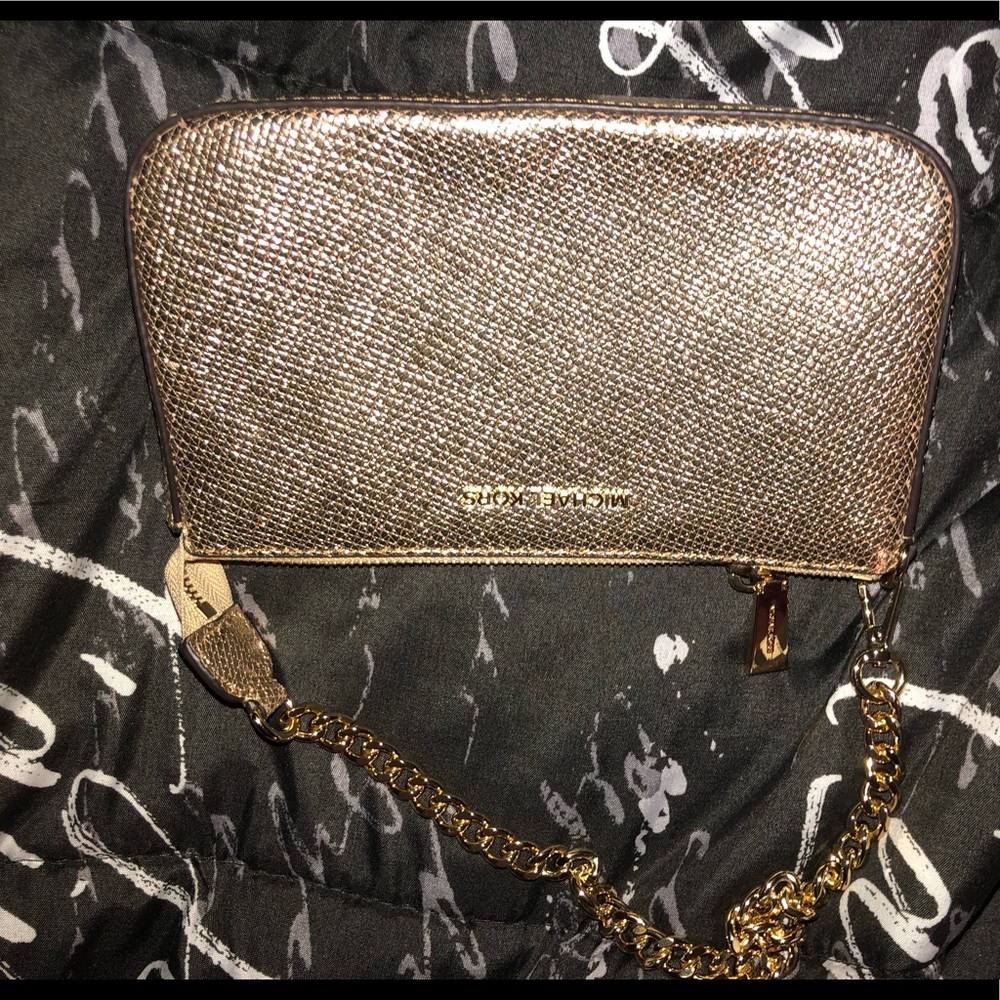 MK WRISTLET